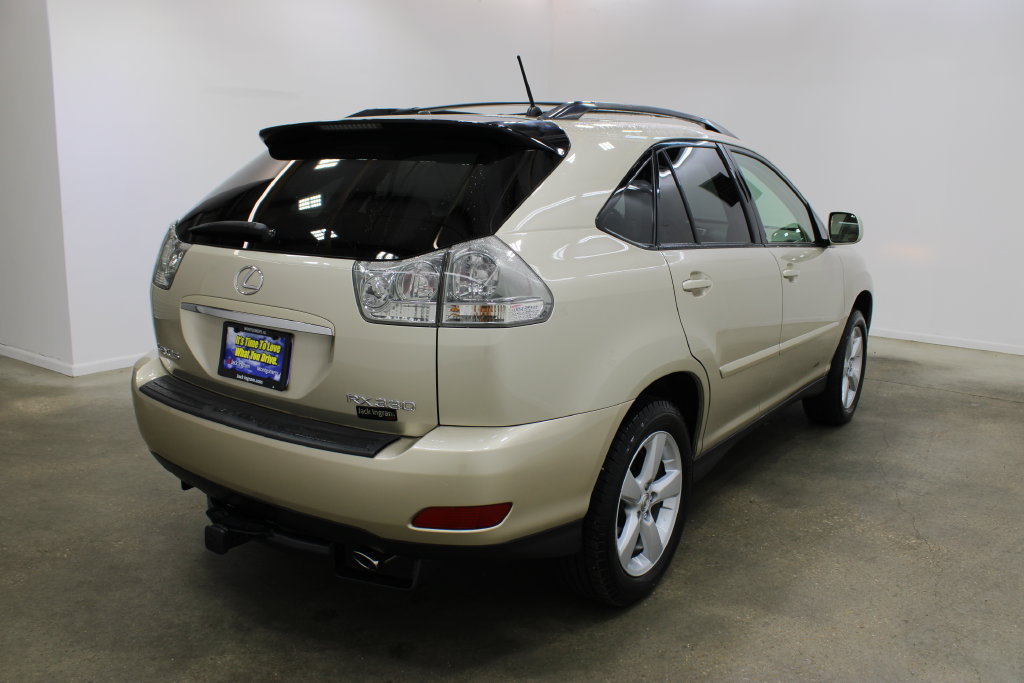 Used 2004 Lexus RX 330 FWD image 5