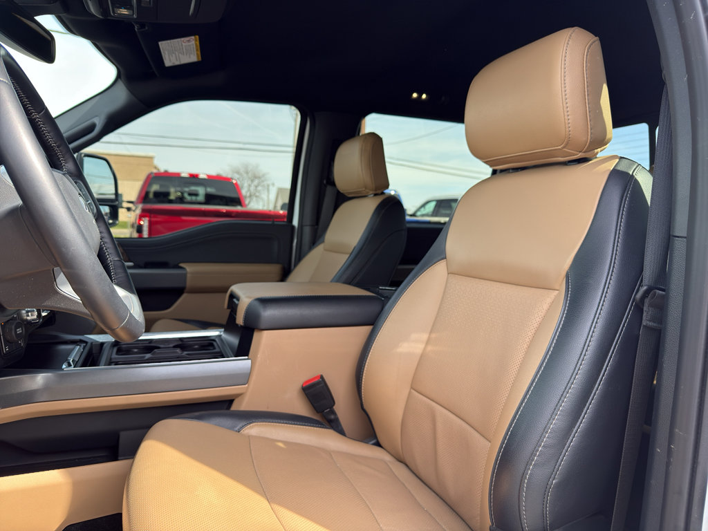 Used 2024 Ford F350 Lariat w/ Chrome Package image 13