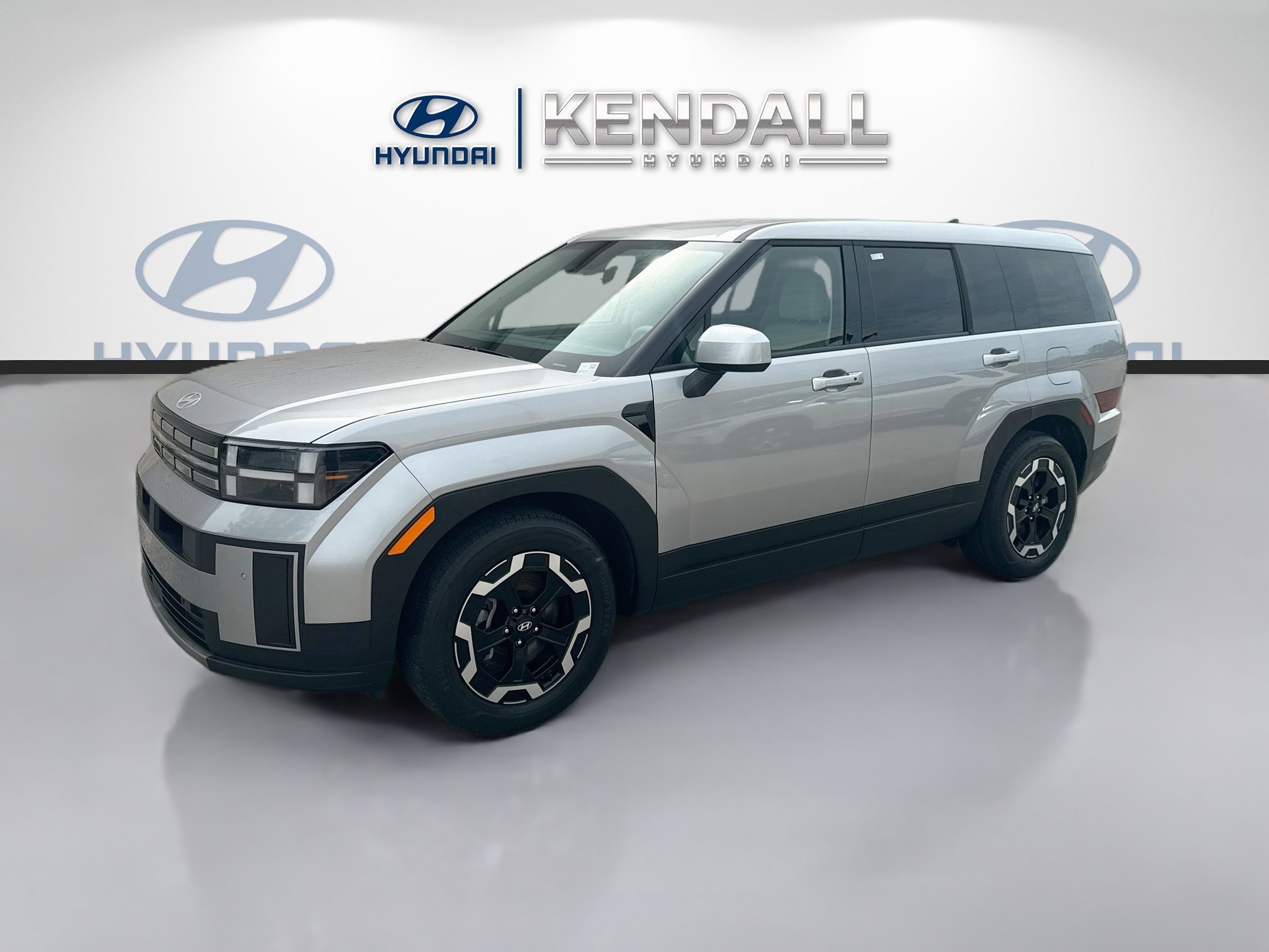 Used 2024 Hyundai Santa Fe SE FWD image 3