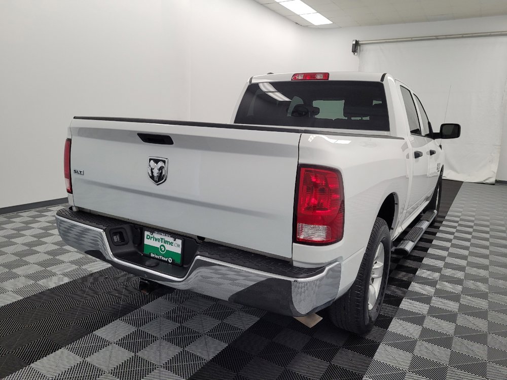 Used 2022 RAM 1500 Classic SLT image 7