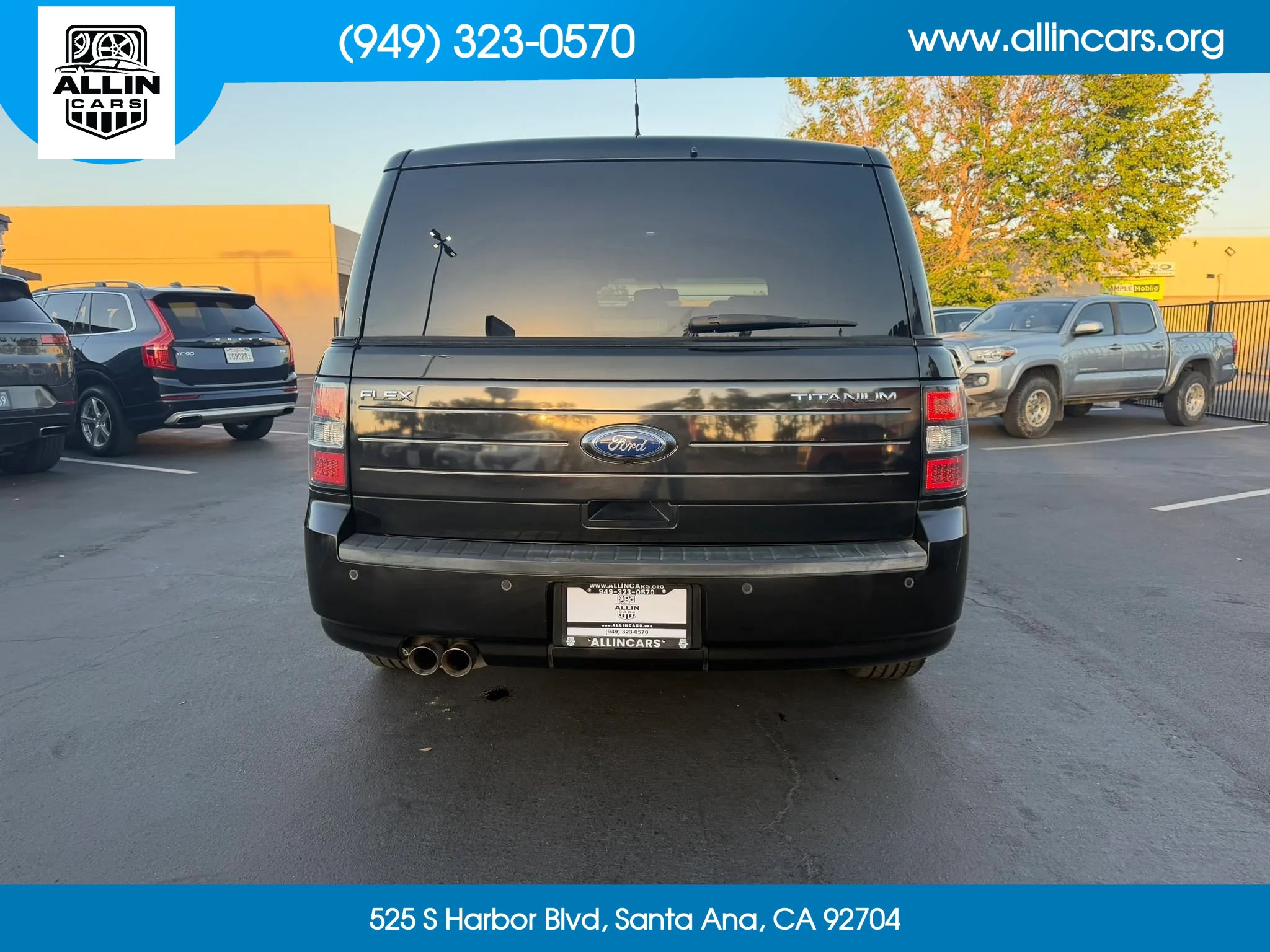 Used 2011 Ford Flex Titanium FWD image 5