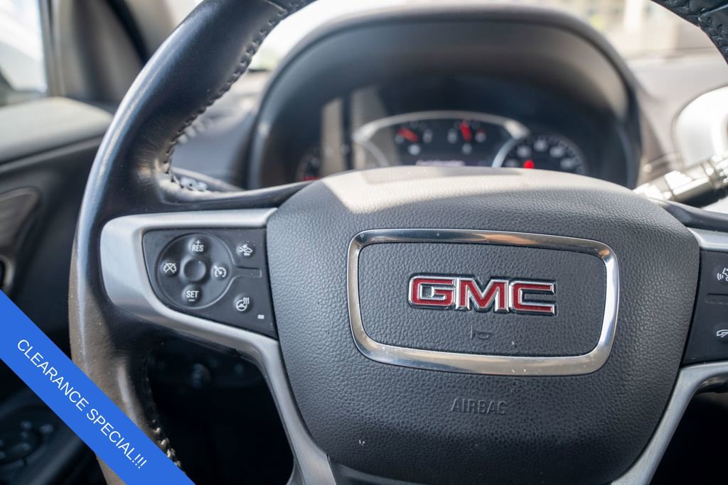 Used 2022 GMC Terrain SLT image 17