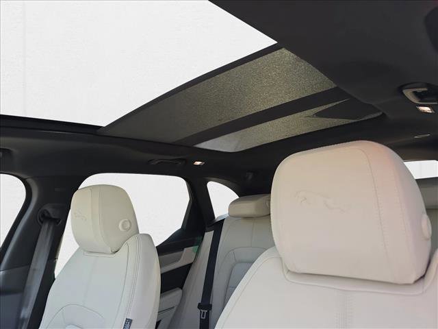 New 2026 Jaguar F-PACE R-Dynamic S image 27