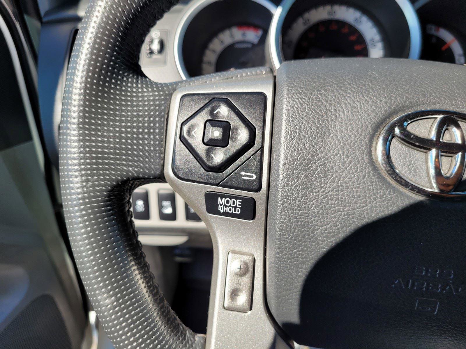 Used 2014 Toyota Tacoma 4x4 Double Cab w/ TRD Off-Road Package image 33