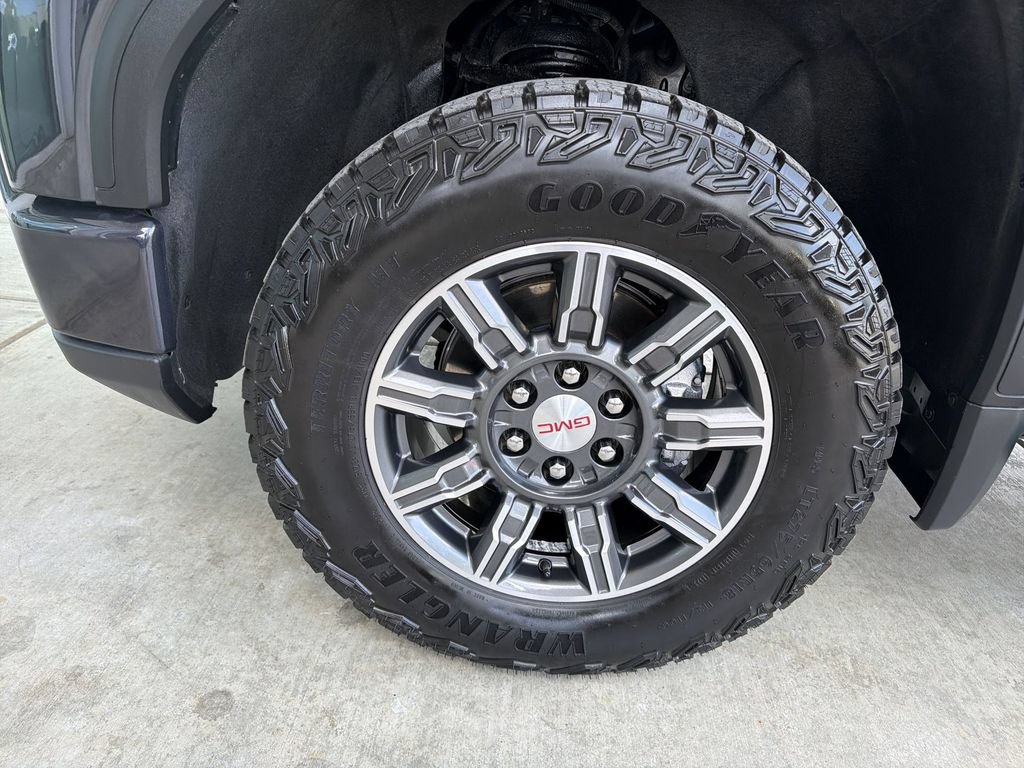 Certified 2024 GMC Sierra 1500 AT4 w/ Technology Package AWD/4WD image 34