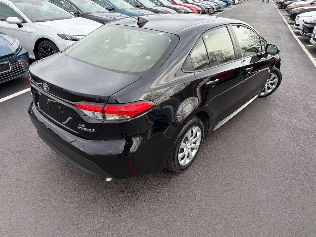Certified 2024 Toyota Corolla LE FWD image 5