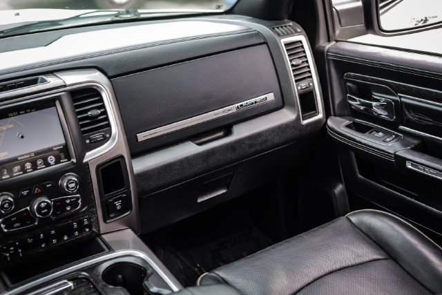 Used 2017 RAM 2500 Limited AWD/4WD image 36