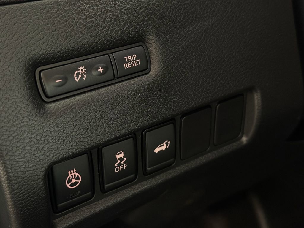 Used 2018 Nissan Murano Platinum w/ Cargo Package image 19