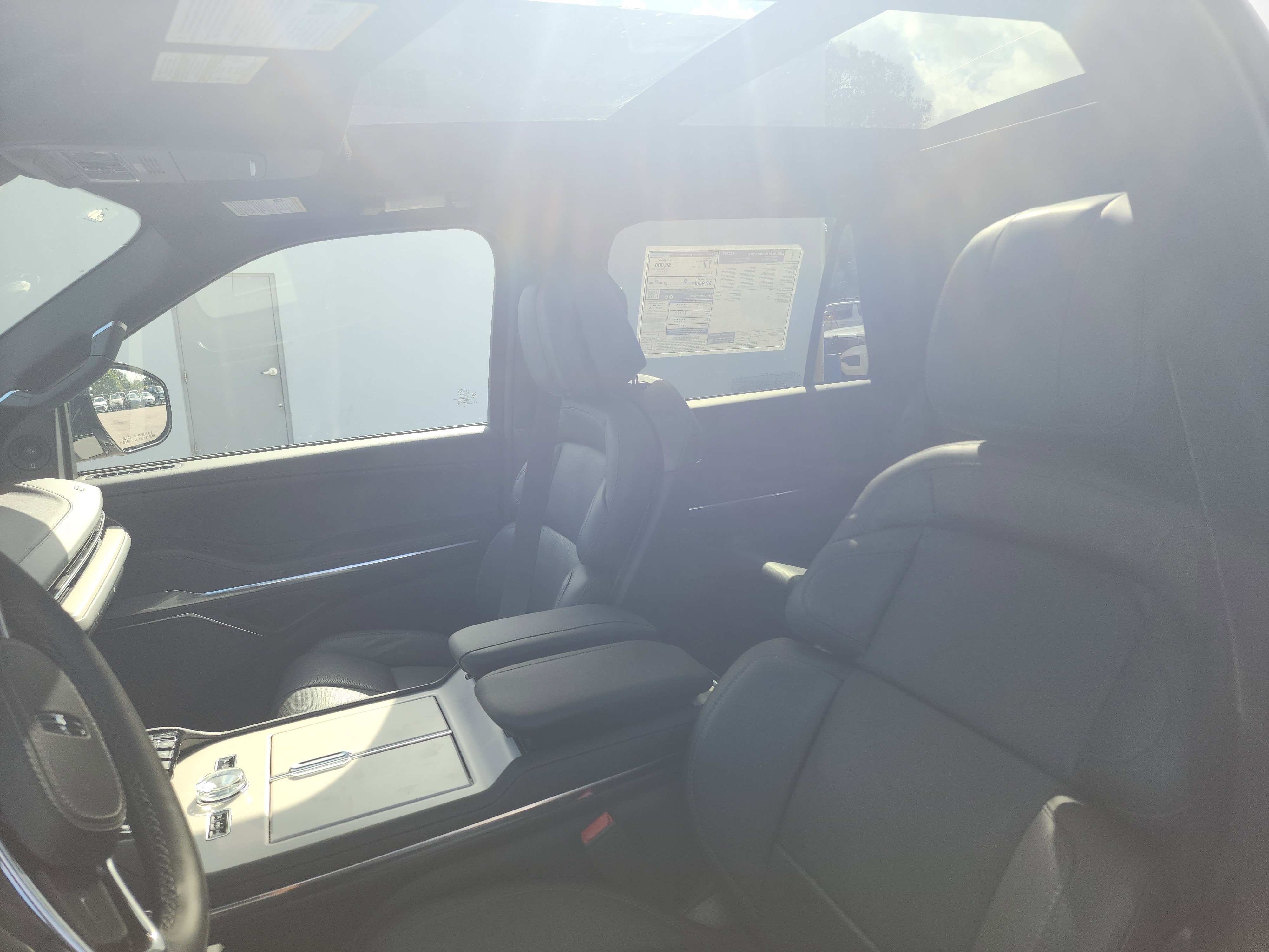 New 2026 Lincoln Navigator L Reserve w/ Jet Appearance Package image 16