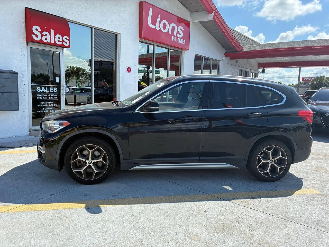 Used 2018 BMW X1 sDrive28i w/ Convenience Package FWD image 6