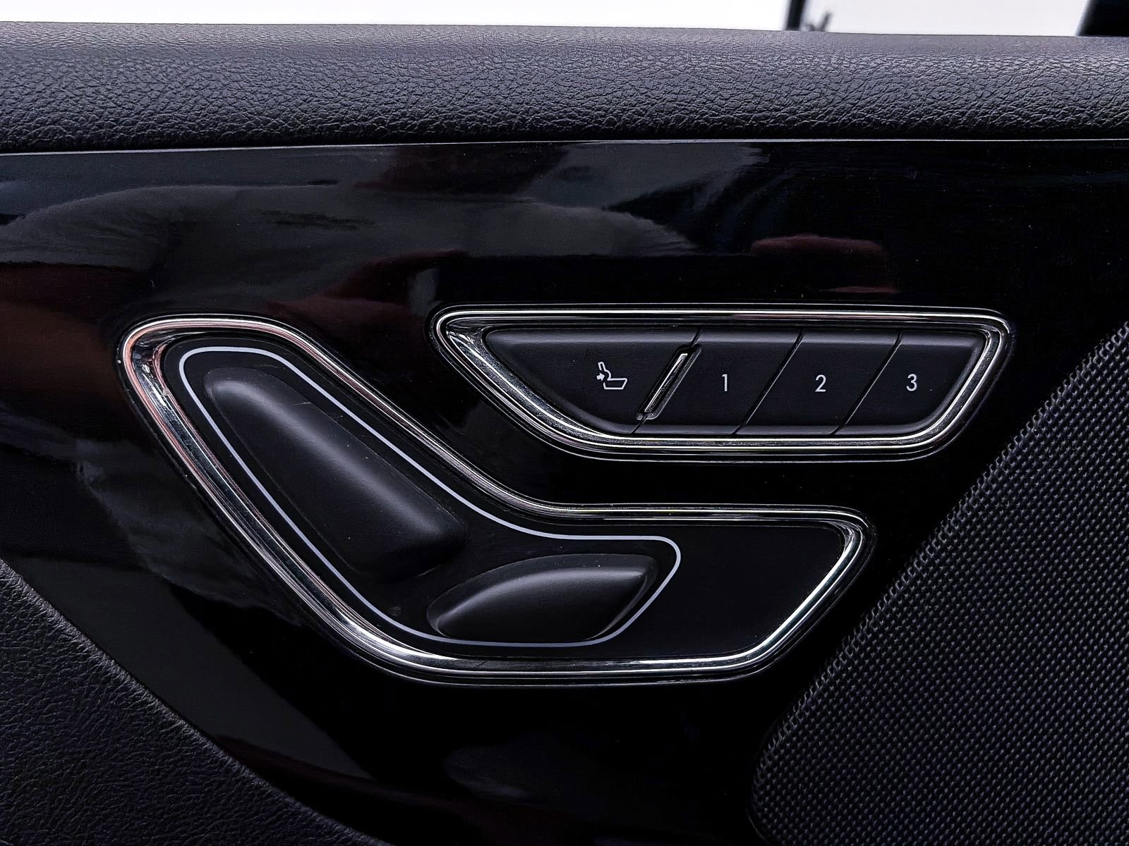 Used 2023 Lincoln Aviator Reserve w/ Jet Package image 20