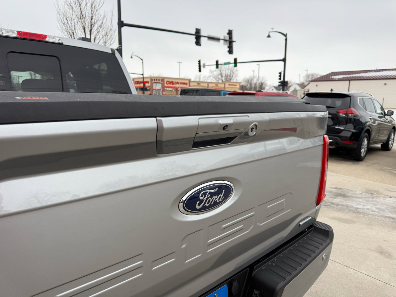 Used 2022 Ford F150 XLT w/ Equipment Group 302A High image 24