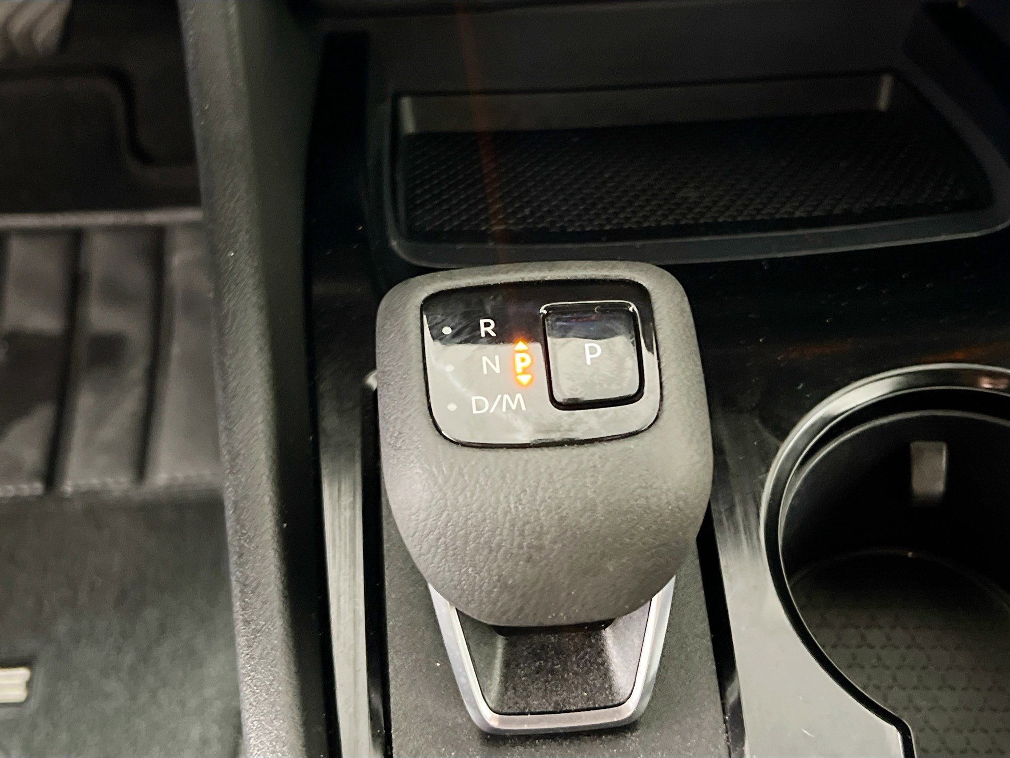 Used 2023 Nissan Rogue SV FWD image 25