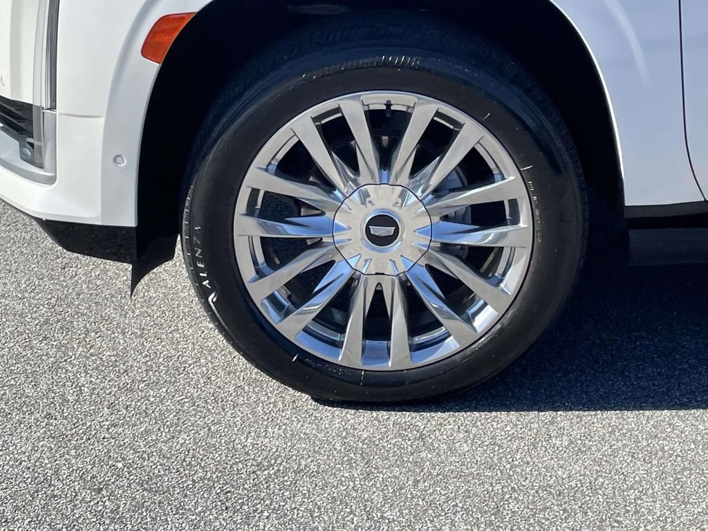 Used 2023 Cadillac Escalade ESV Premium Luxury w/ Performance Package image 9