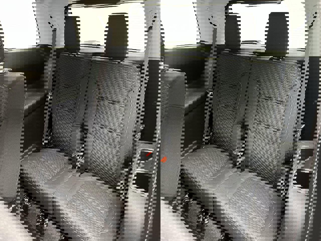 Used 2019 GMC Acadia SLE w/ Driver Alert Package I image 12