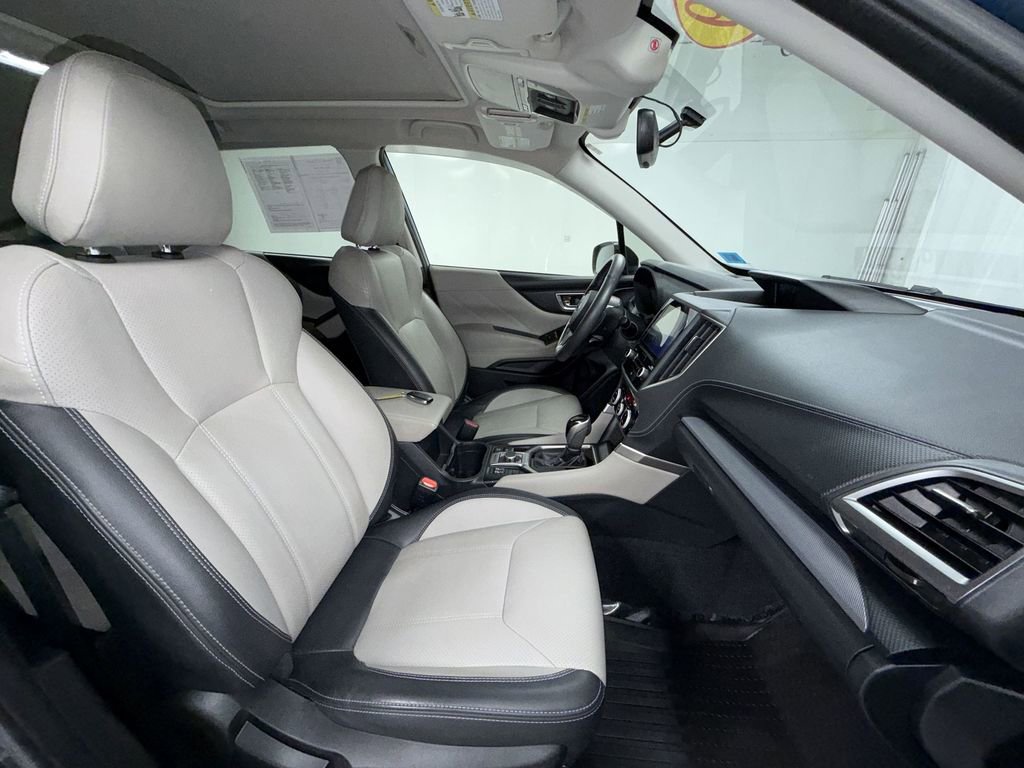 Used 2019 Subaru Forester Limited AWD/4WD image 13