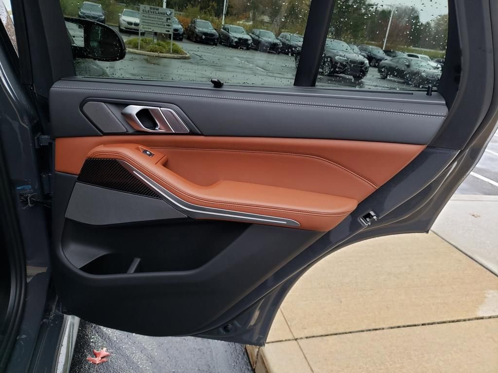 New 2026 BMW X5 M60i image 19