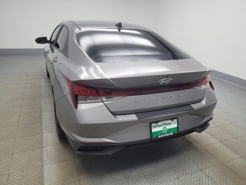Used 2021 Hyundai Elantra SEL FWD image 6