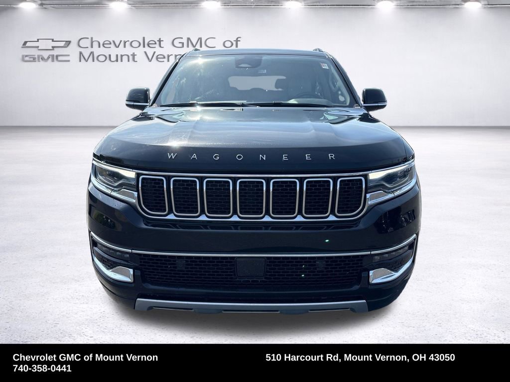Used 2023 Jeep Wagoneer L Series II AWD/4WD image 9