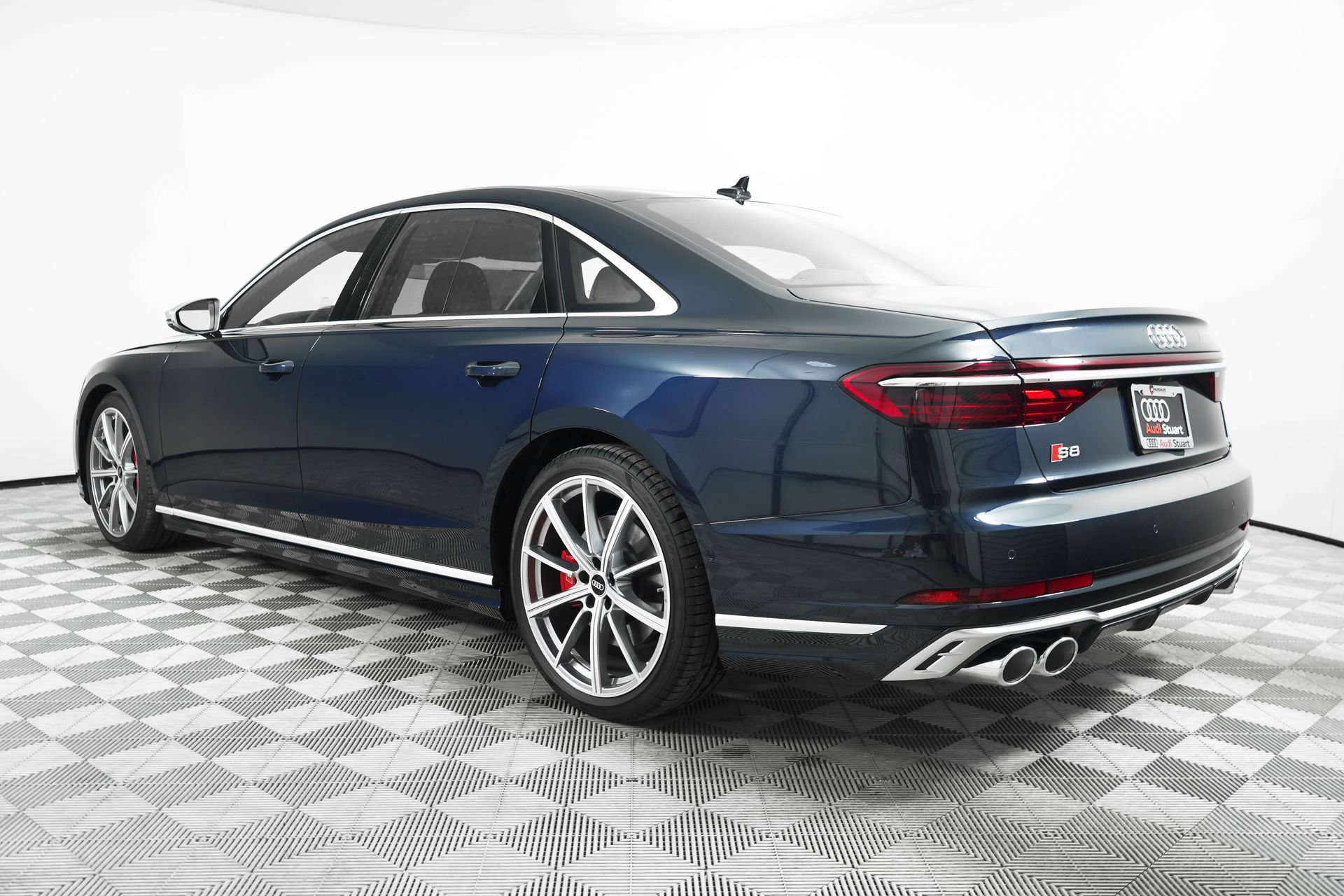 New 2025 Audi S8 image 5