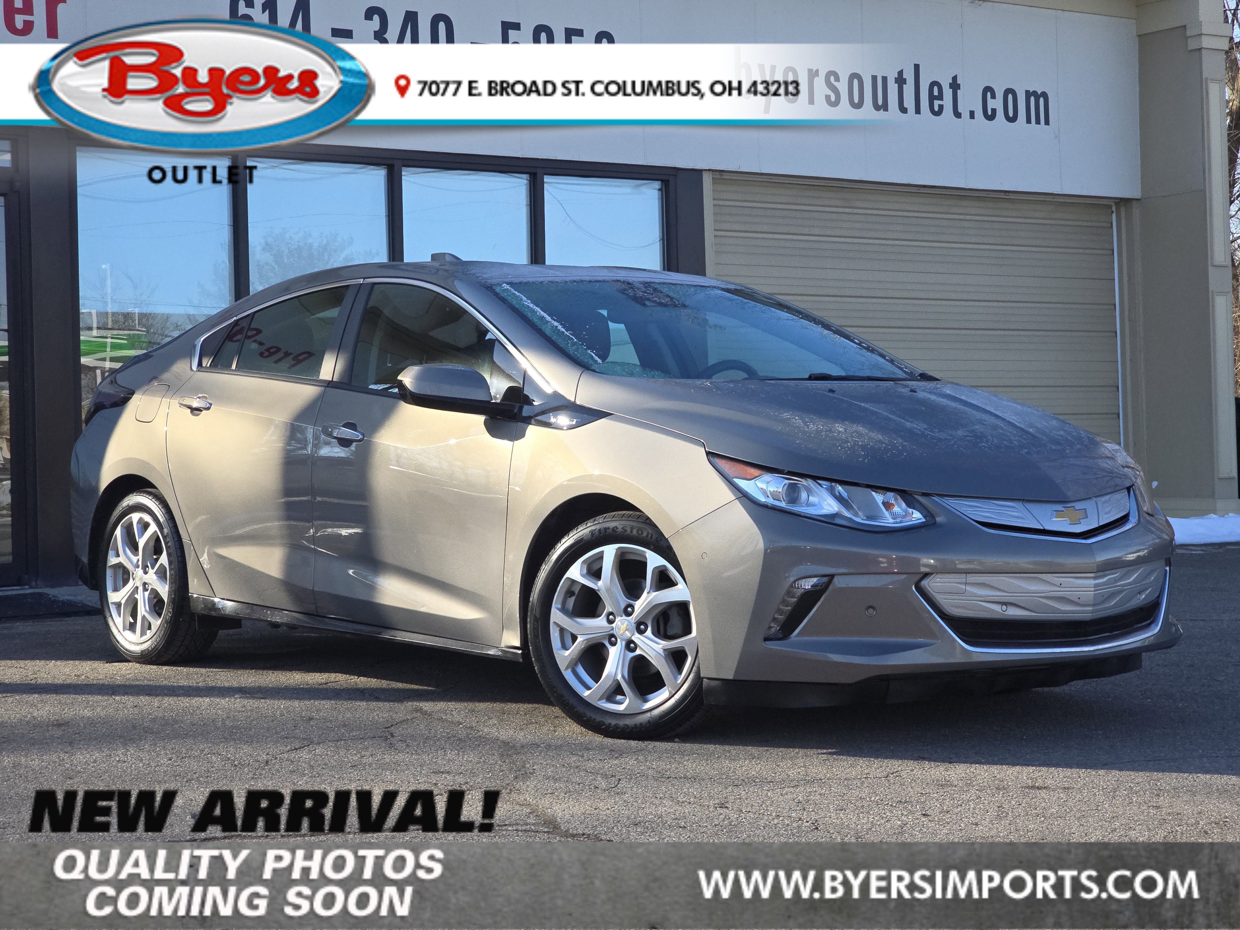 Used 2017 Chevrolet Volt Premier w/ Driver Confidence II Package image 1