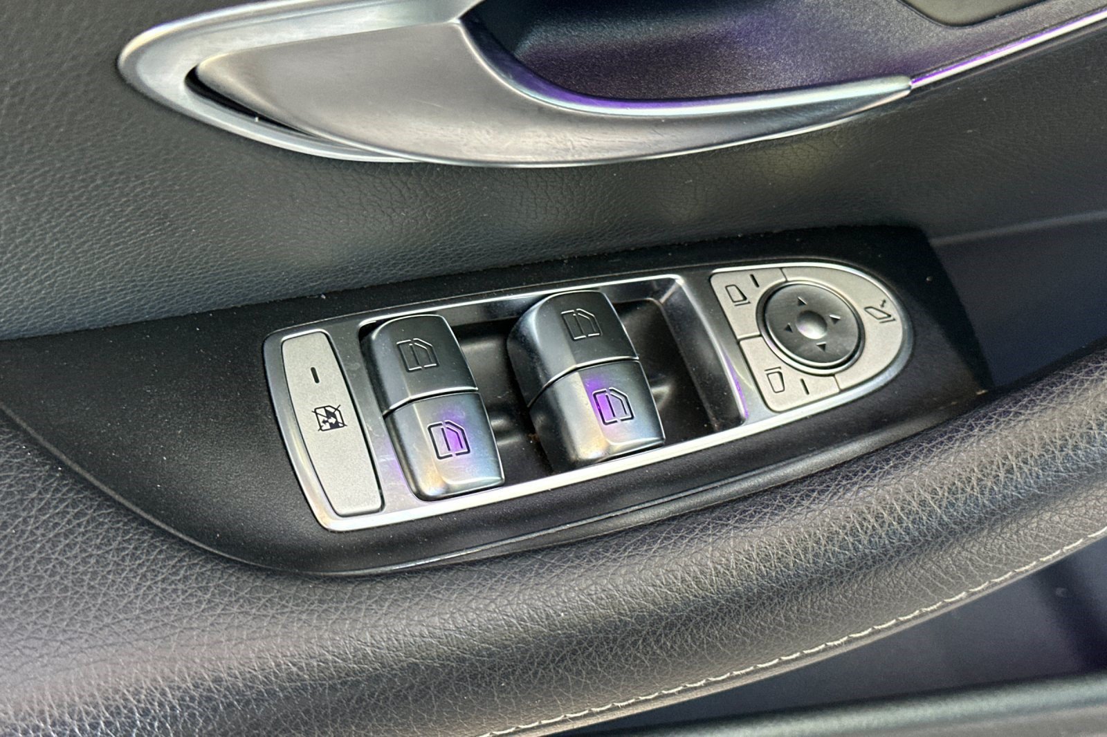 Certified 2020 Mercedes-Benz E 350 Sedan image 14