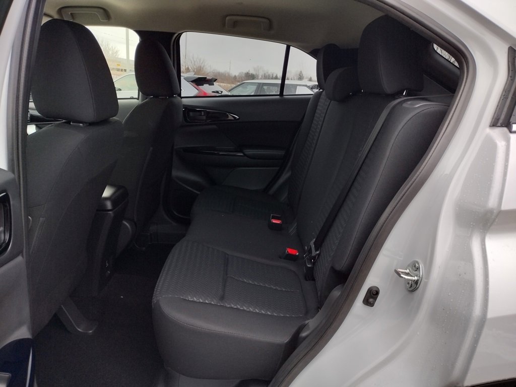 New 2026 Mitsubishi Eclipse Cross LE image 7