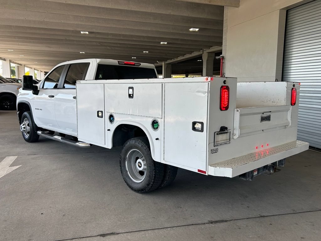 Used 2023 Chevrolet Silverado 3500 W/T w/ WT Convenience Package AWD/4WD image 3
