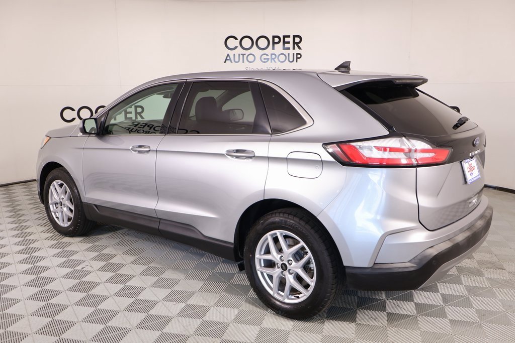 Used 2024 Ford Edge SEL image 22
