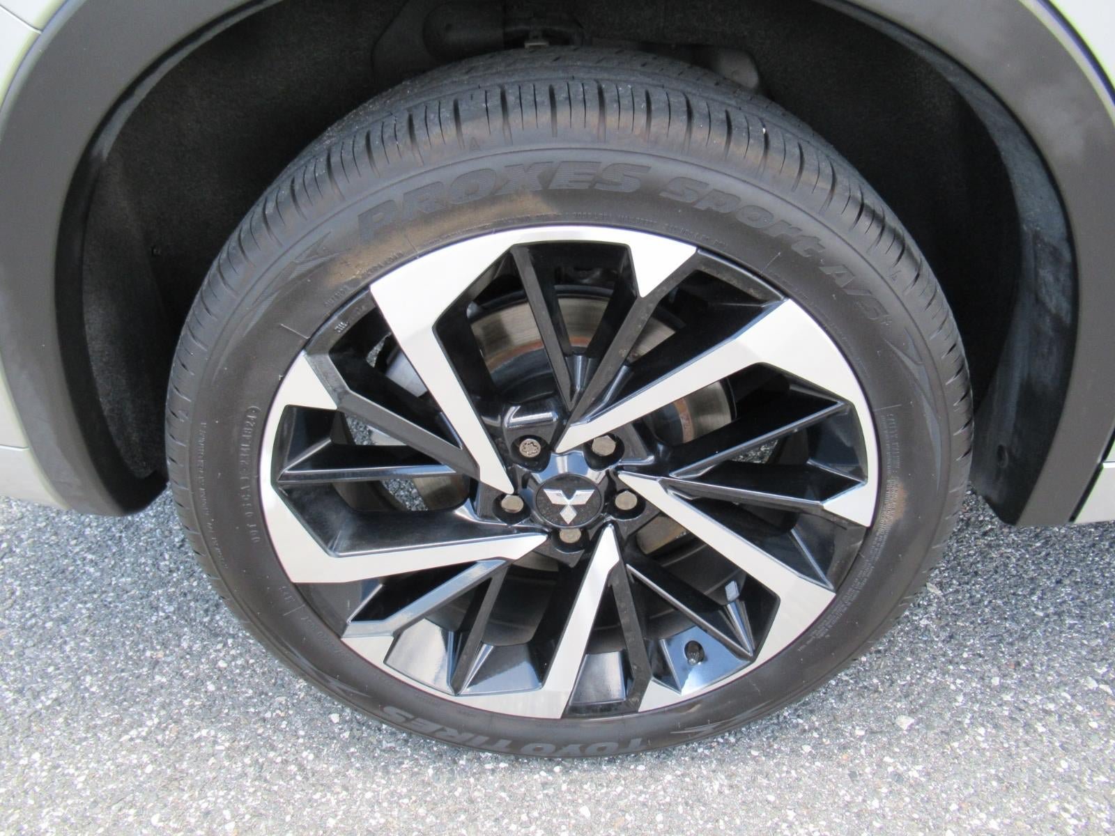 Used 2023 Mitsubishi Outlander SEL FWD image 8
