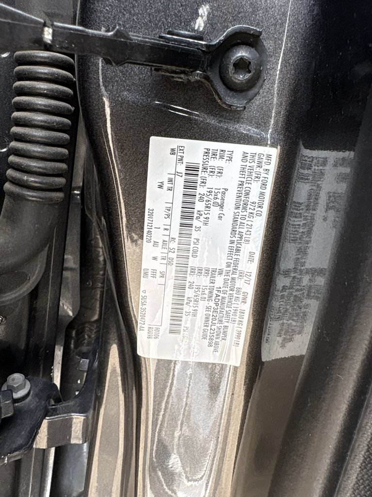 Used 2018 Ford Focus S FWD image 28