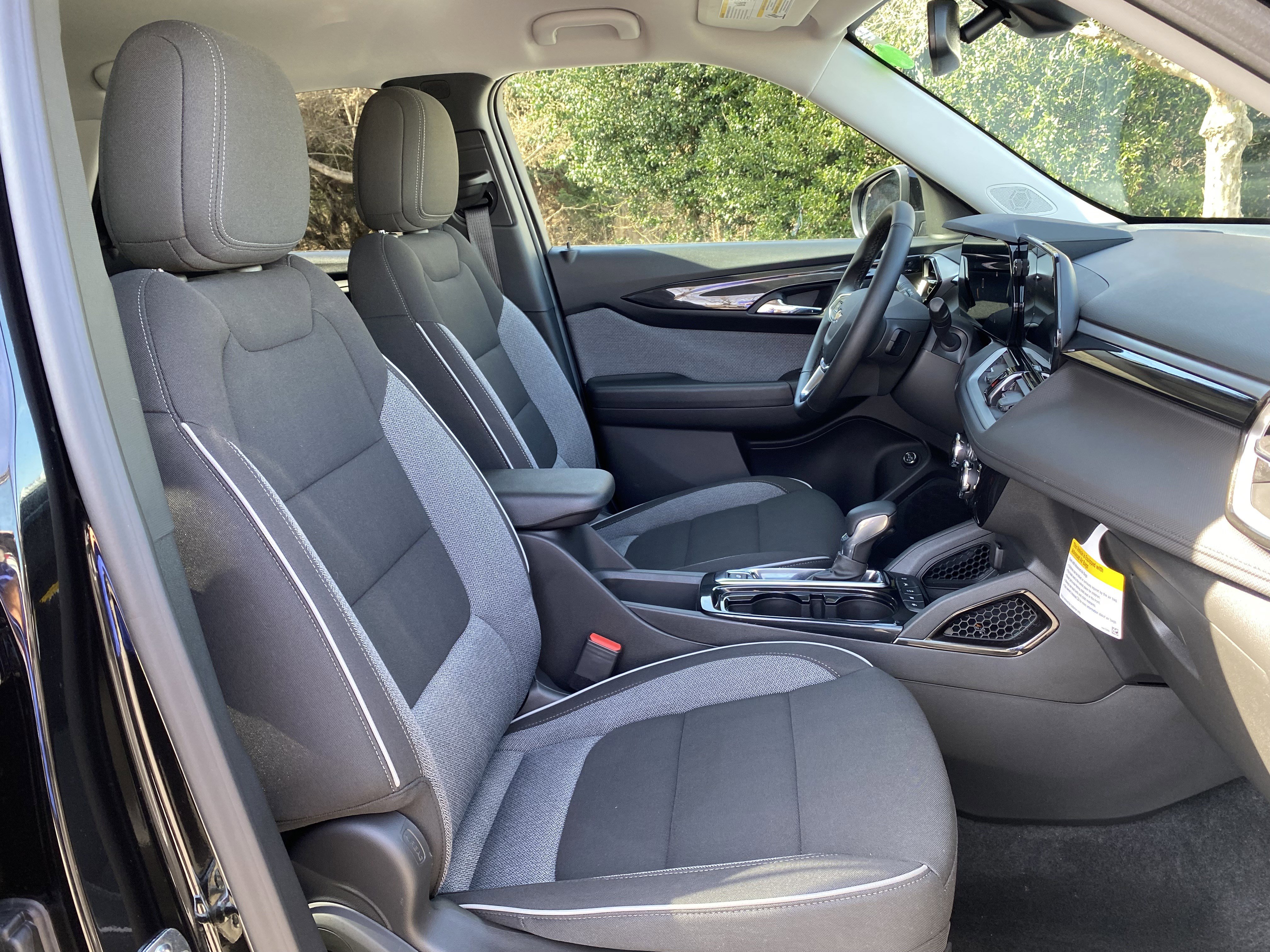 Used 2026 Chevrolet TrailBlazer LT w/ Convenience Package image 33