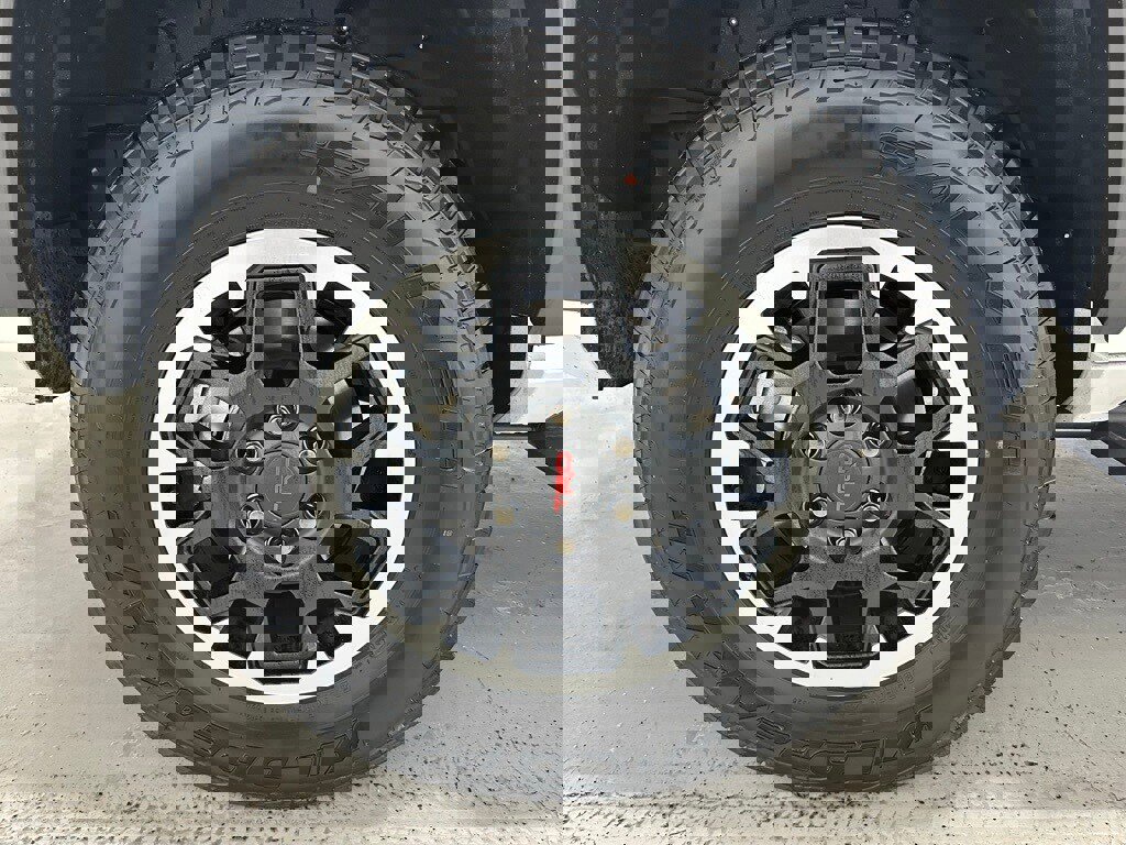 Used 2025 Toyota 4Runner TRD Off-Road image 62