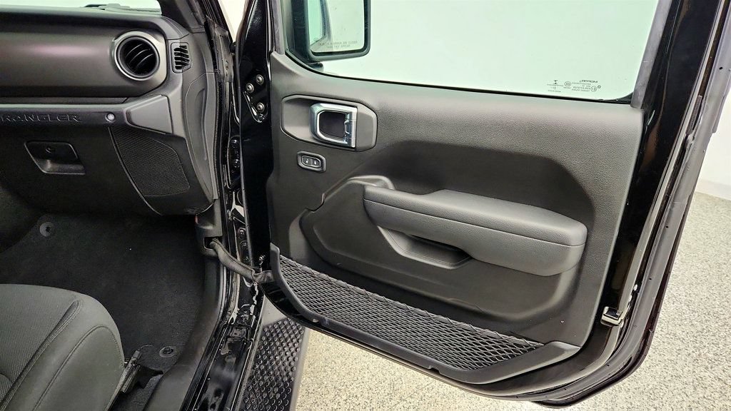 Used 2023 Jeep Wrangler Unlimited Sport AWD/4WD image 24