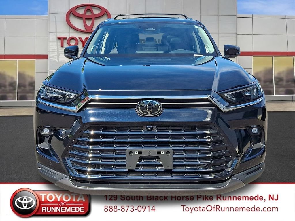 Certified 2026 Toyota Grand Highlander AWD image 2