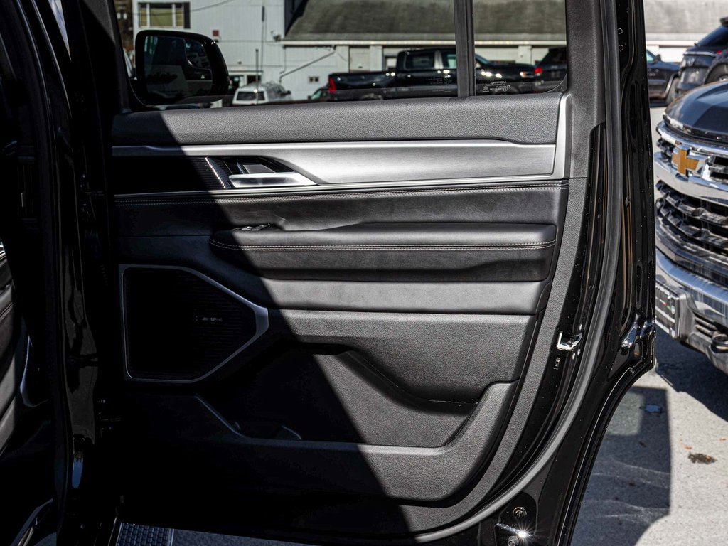 New 2025 Jeep Wagoneer Series II image 15