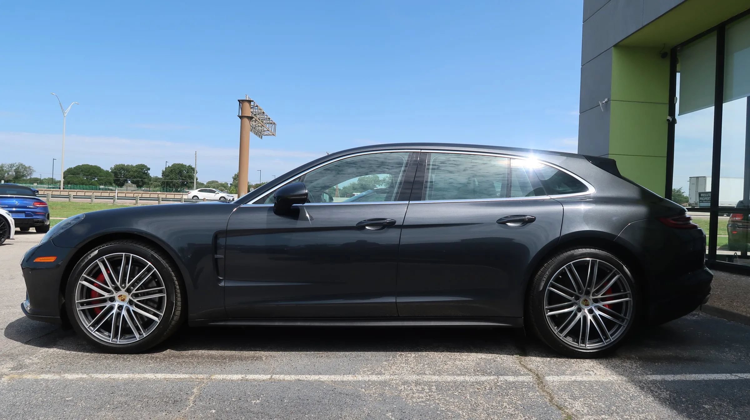 Used 2018 Porsche Panamera Turbo Sport Turismo AWD/4WD image 6