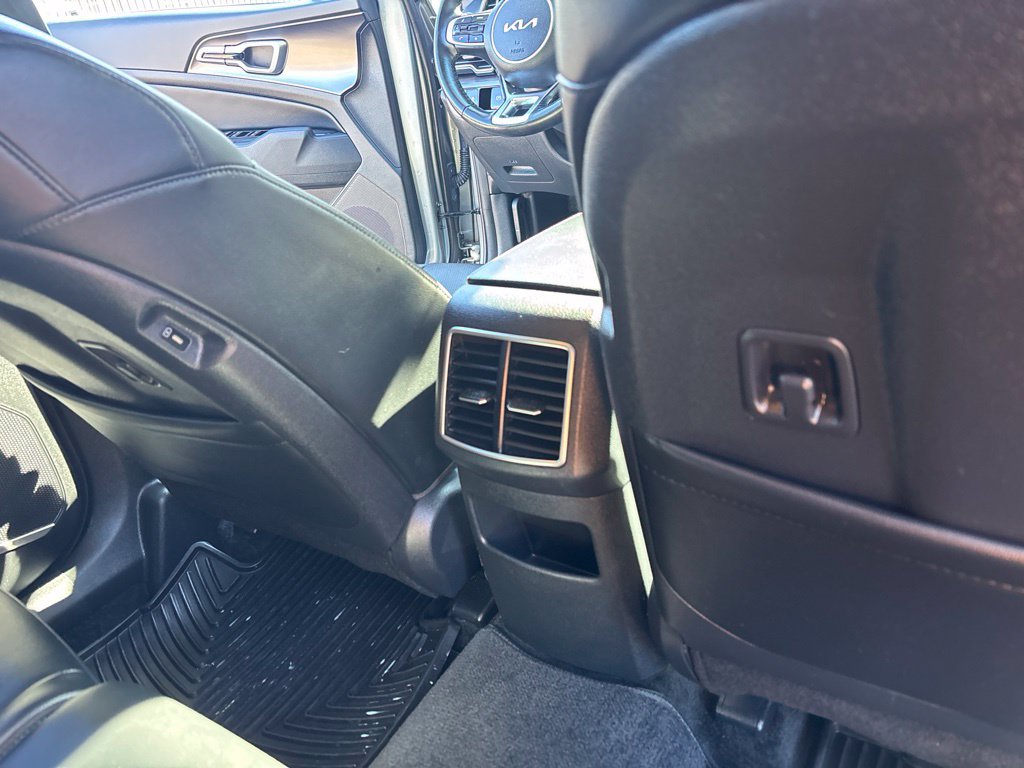 Used 2024 Kia Sportage EX AWD/4WD image 28