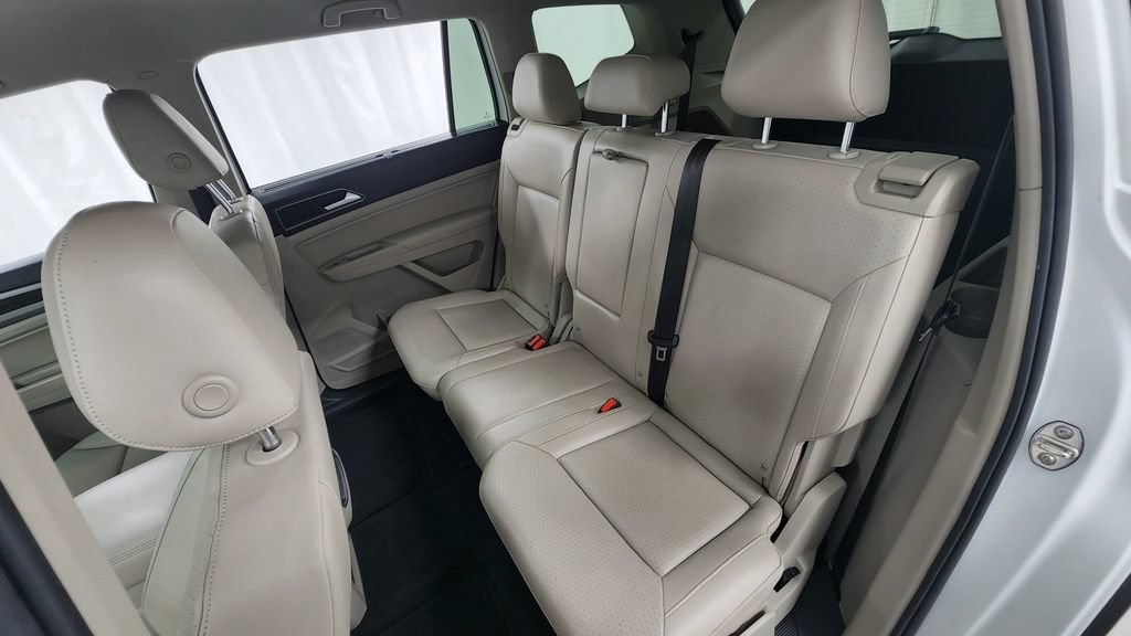Used 2018 Volkswagen Atlas SE FWD image 12