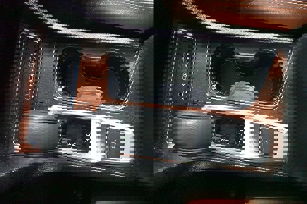 Used 2023 Subaru Ascent Touring image 13