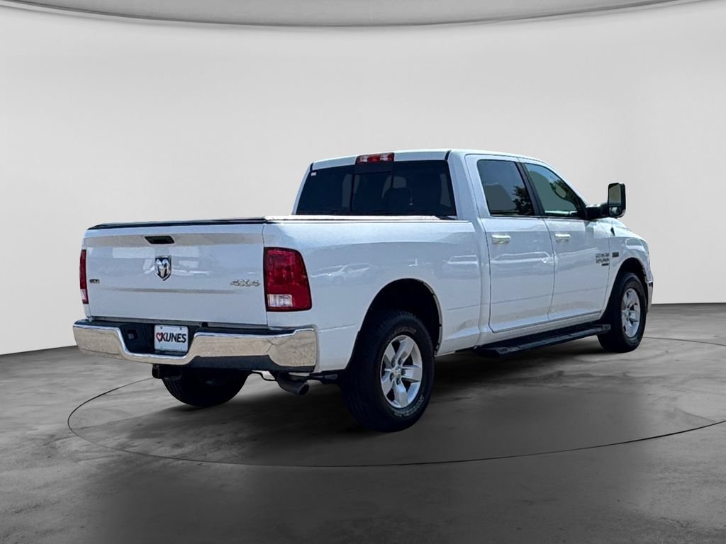 Used 2019 RAM 1500 Classic SLT AWD/4WD image 10
