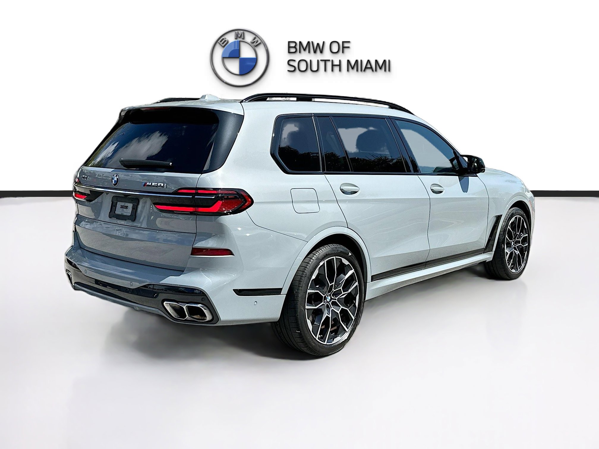 Certified 2024 BMW X7 M60i w/ Executive Package image 7