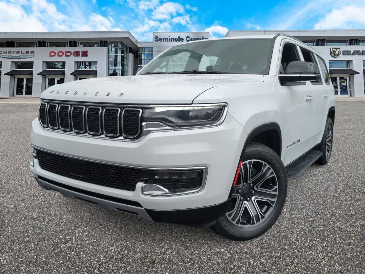Used 2024 Jeep Wagoneer Series II w/ Flexible Seating Group