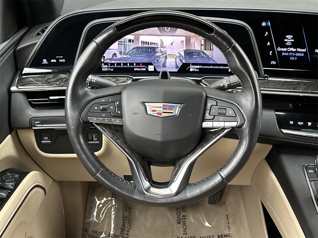 Used 2024 Cadillac Escalade Premium Luxury image 14