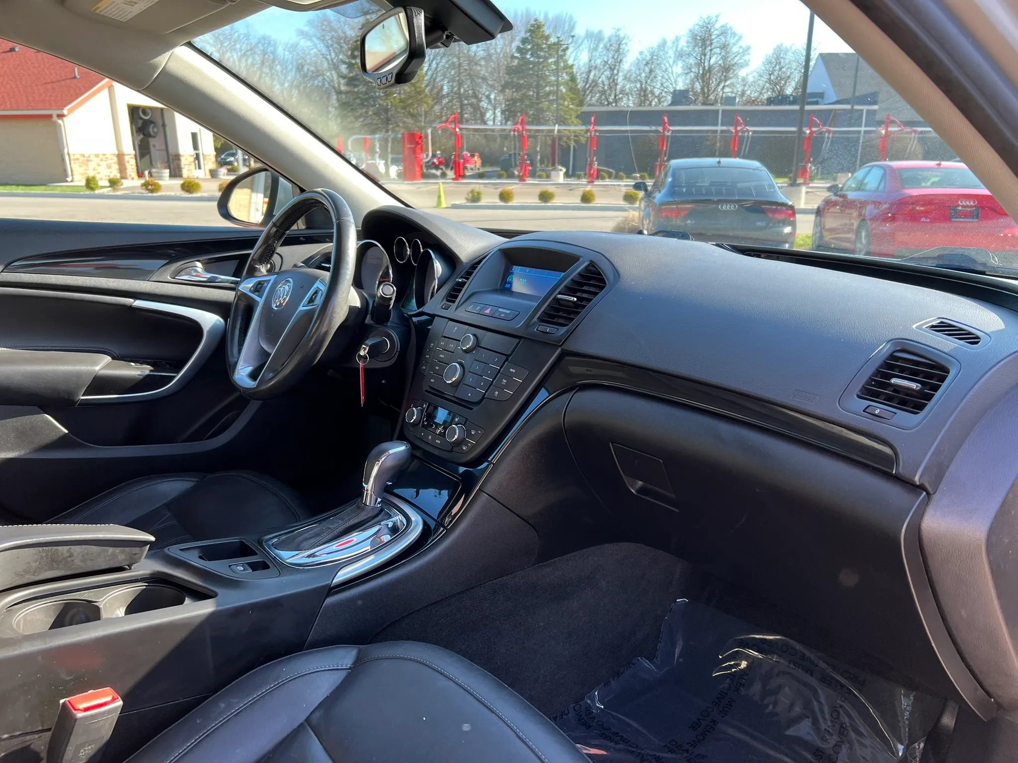 Used 2012 Buick Regal Leather FWD image 19