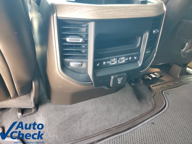 Used 2025 RAM 1500 Limited AWD/4WD image 16