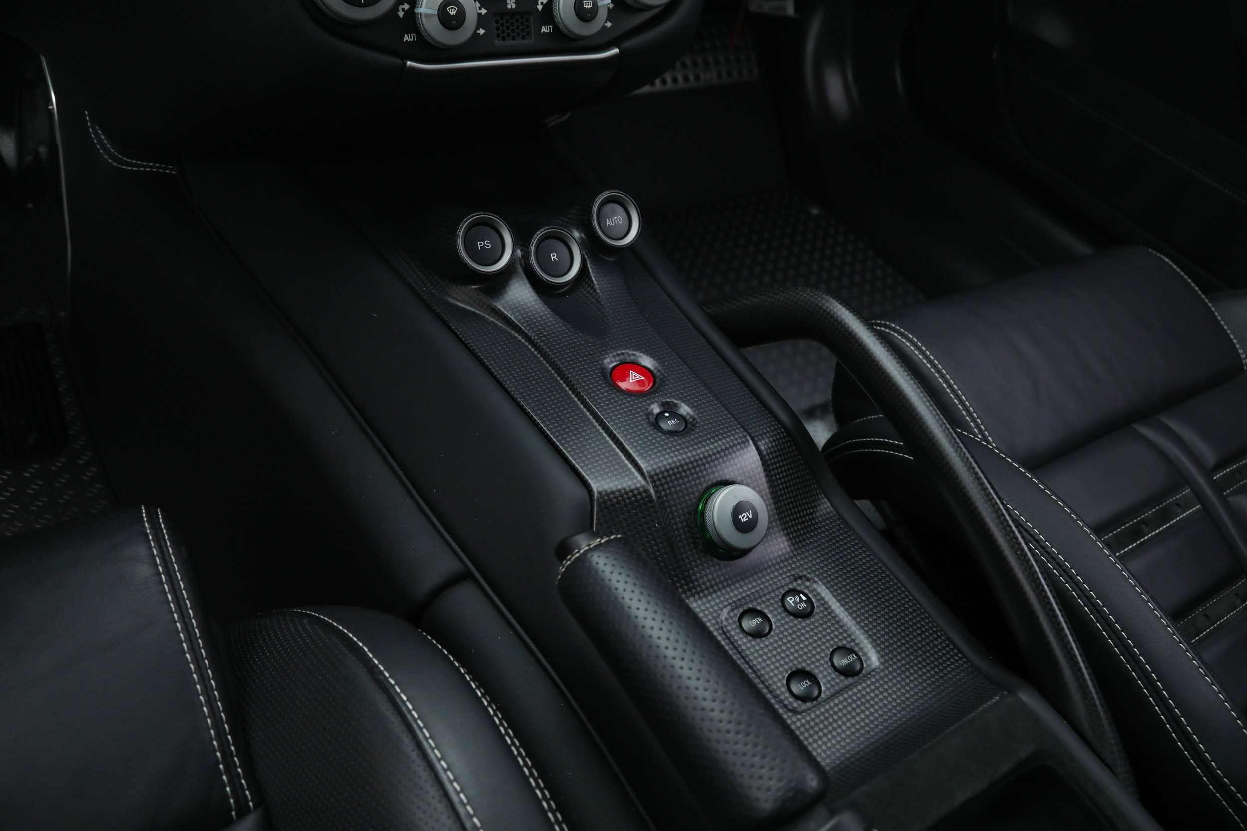 Used 2011 Ferrari 599 GTO RWD image 30