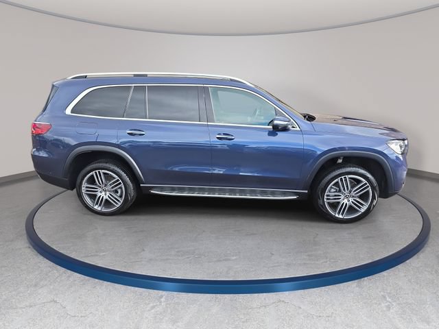 Used 2024 Mercedes-Benz GLS 450 4MATIC image 5