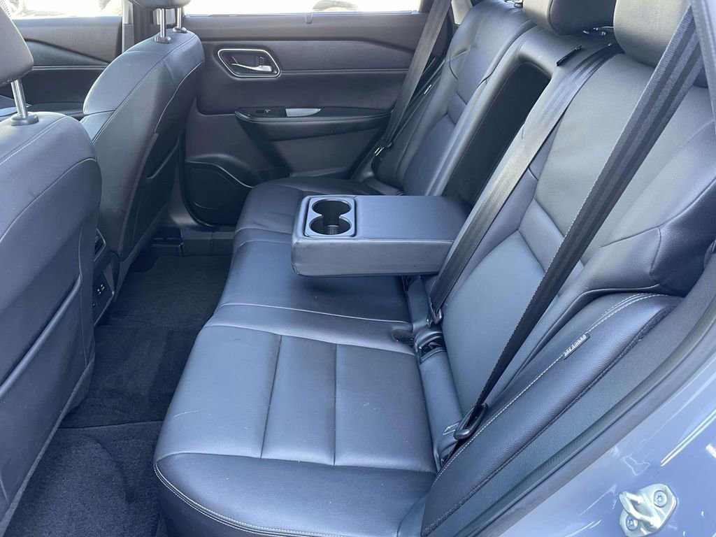 Used 2021 Nissan Rogue SL w/ Premium Package image 23