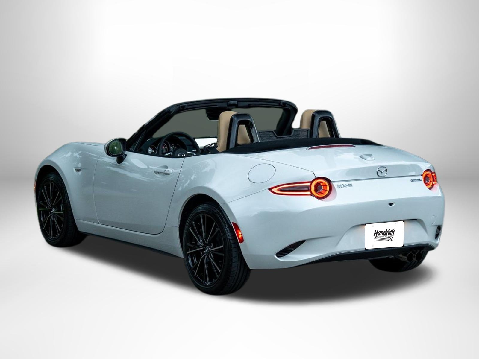 Used 2026 MAZDA MX-5 Miata Grand Touring RWD image 7